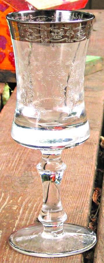 MUR4 Water Goblet by Murano Glass-1