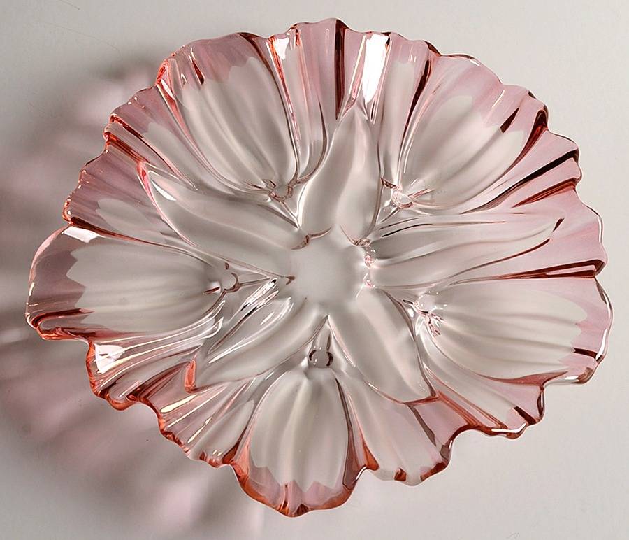 Tulips Pink Plate by Mikasa-1