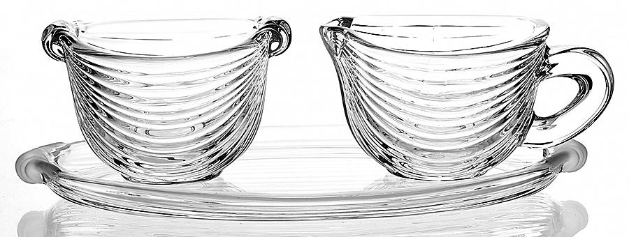 Neo Classic (Older, Giftware) Creamer, Sugar and Tray Set by Mikasa-1