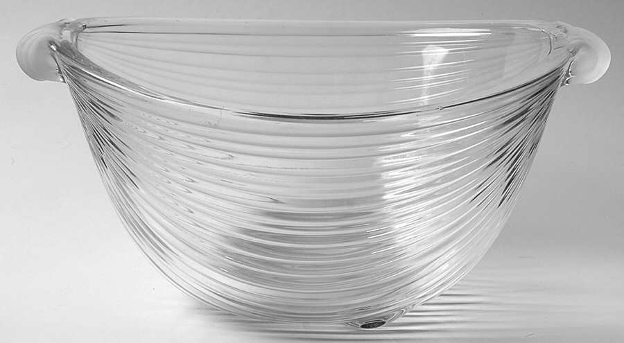 Neo Classic (Older, Giftware) 8" Round Bowl by Mikasa-1