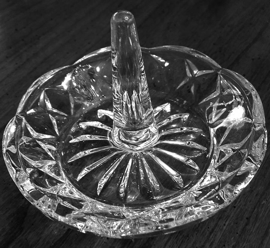 Mother's Day Collection Ring Holder by Mikasa-1