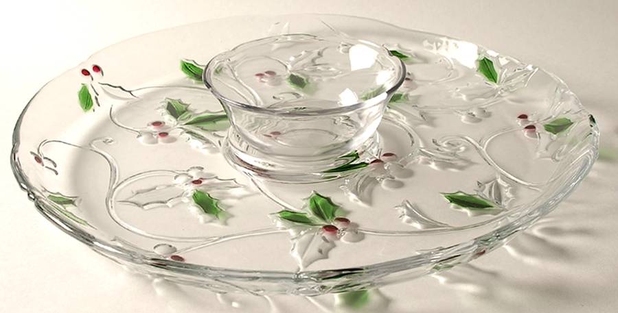 Merry Holly Chip & Dip Set by Mikasa-1