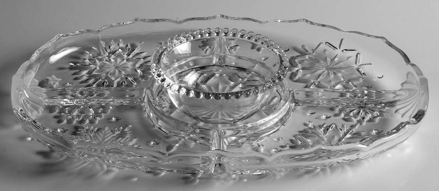 Snowflake Chip & Dip Set by Mikasa-1