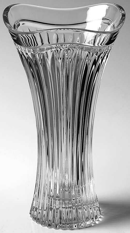 Cimarron 9" Flower Vase by Mikasa-1
