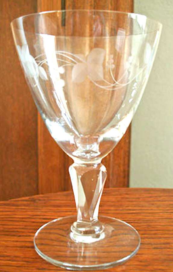 MGS3 Wine Glass by Maleras (Sweden)-1