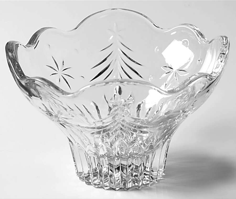 Christmas Night 6" Footed Bowl by Mikasa-1