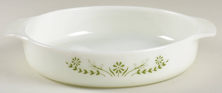 Primrose Dream 9" Round Cake Pan by McKee-1
