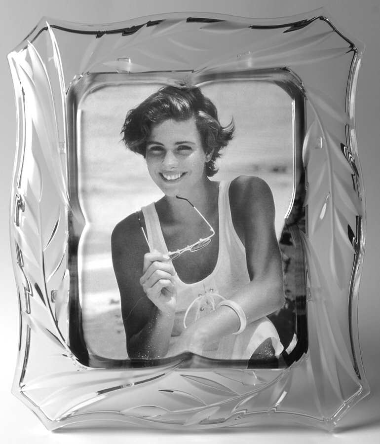 Island Breeze Frame-Holds 8" X 10" Photo by Mikasa-1