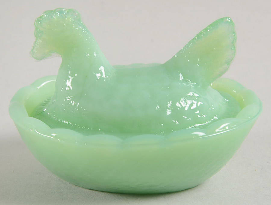Jadeite-Green Glass Chick Salt with Lid by Martha Stewart-1