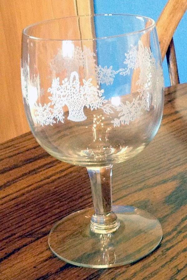 Hotel Drake (Smooth Stem) Water Goblet by Morgantown-1