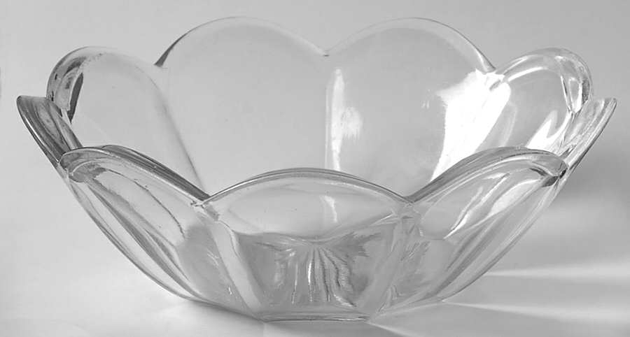 Colonial (Line #20) 6" Round Bowl by McKee-1