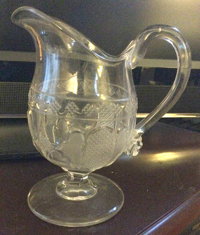 Buckle and Diamond Clear Creamer by McKee-1