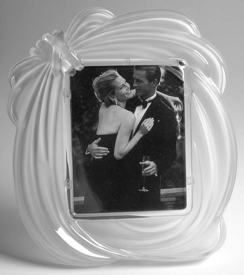 Love Knot Frame-Holds 8" X 10" Photo by Mikasa-1