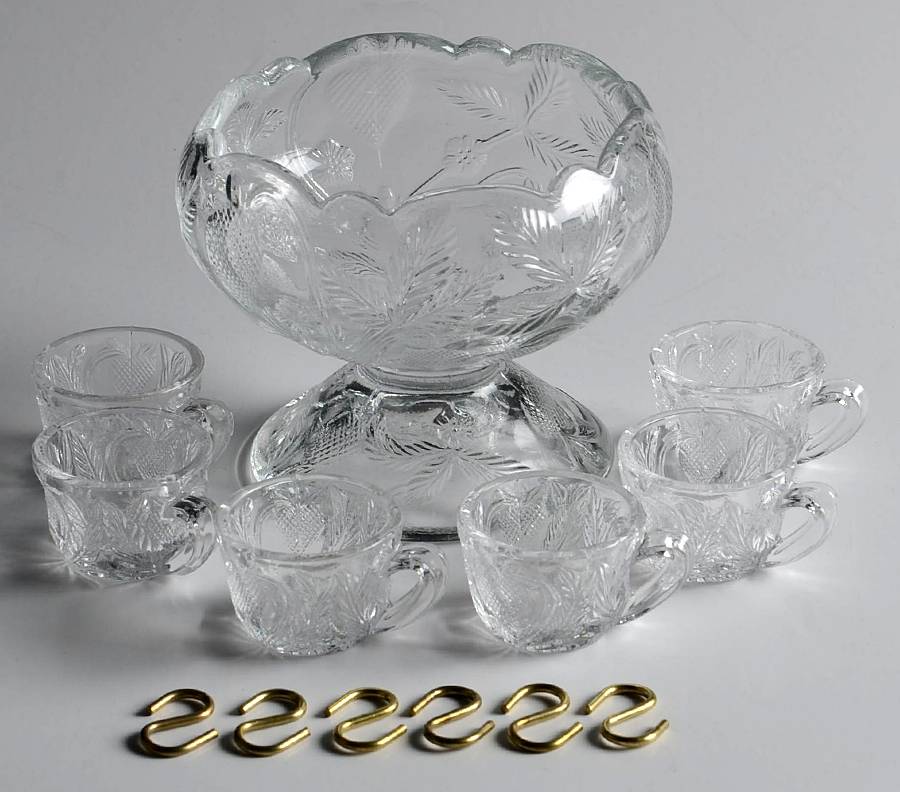 Inverted Strawberry Clear (13 Piece) Miniature Punch Set by Mosser (Ohio)-1