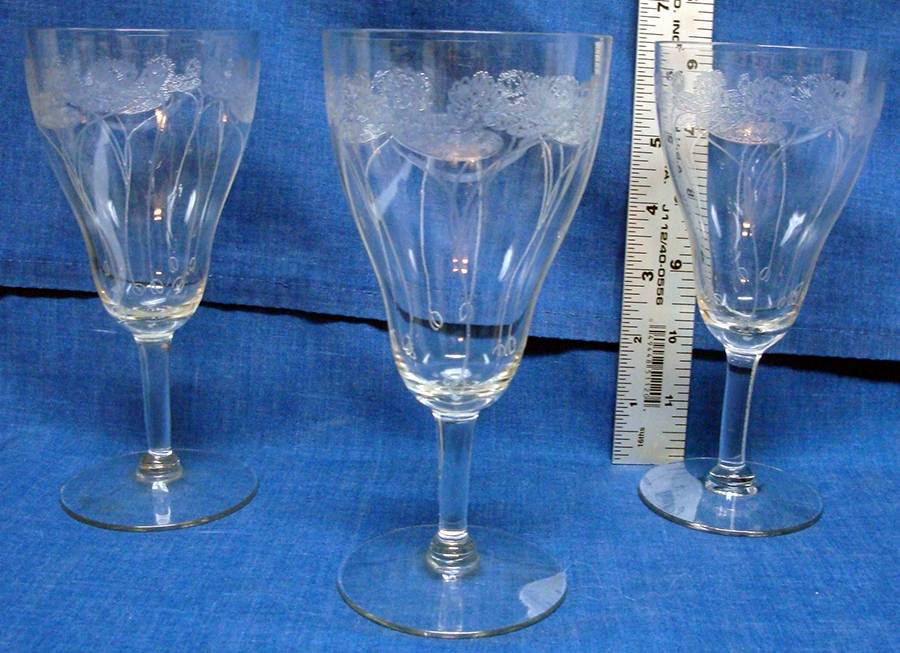 Victoria (Stem 300) Water Goblet by Morgantown-1