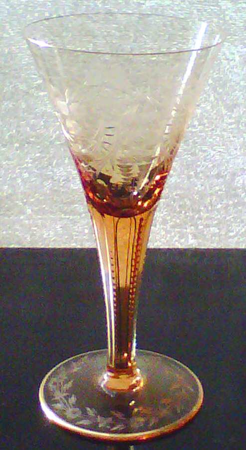 Maharani (Amber, Gold Trim) Red Wine by Moser-1