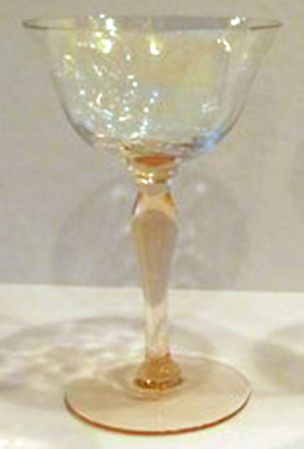 Hampton Palm Optic-Pink-Clear Champagne/Tall Sherbet by Morgantown-1