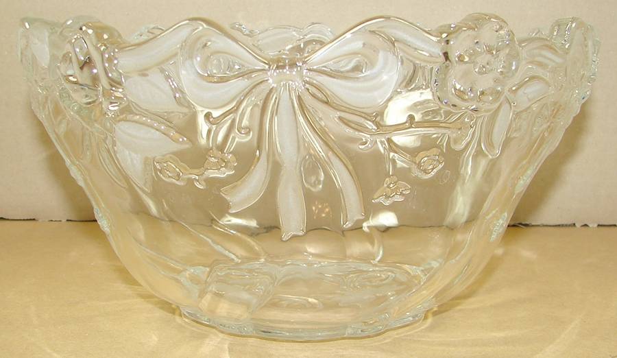 Angelique 9" Round Bowl by Mikasa-1