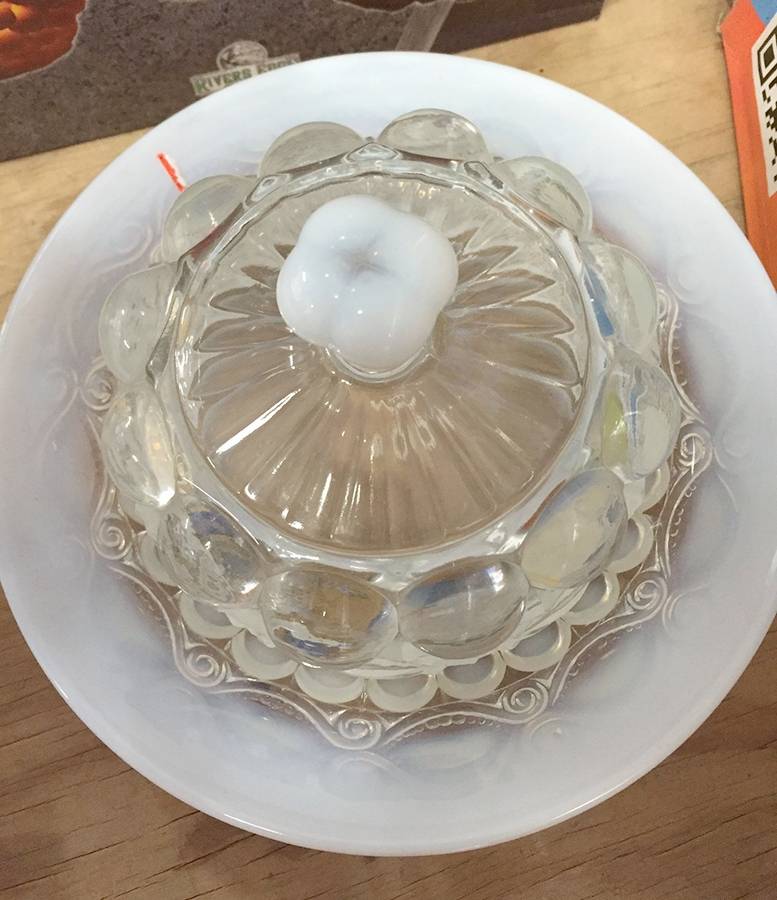 Eye Winker Crystal Opal Round Covered Butter by Mosser (Ohio)-1