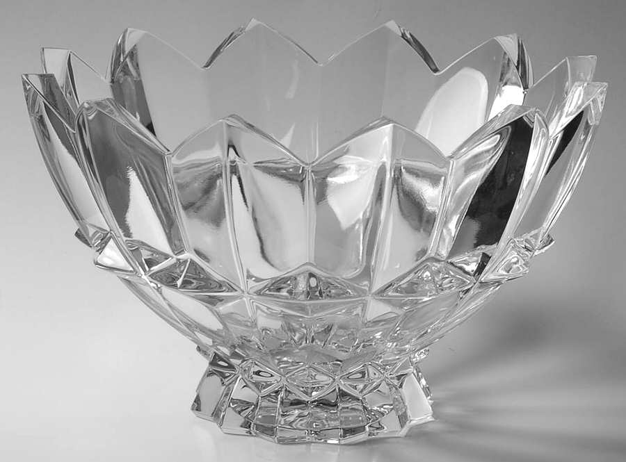 Royal Crown 9" Round Bowl by Mikasa-1
