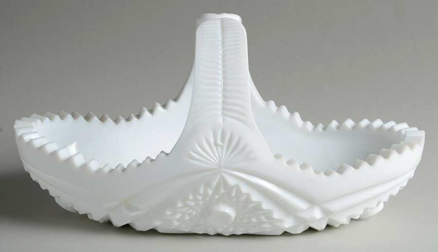 Martec Milkglass 5" Basket by McKee-1