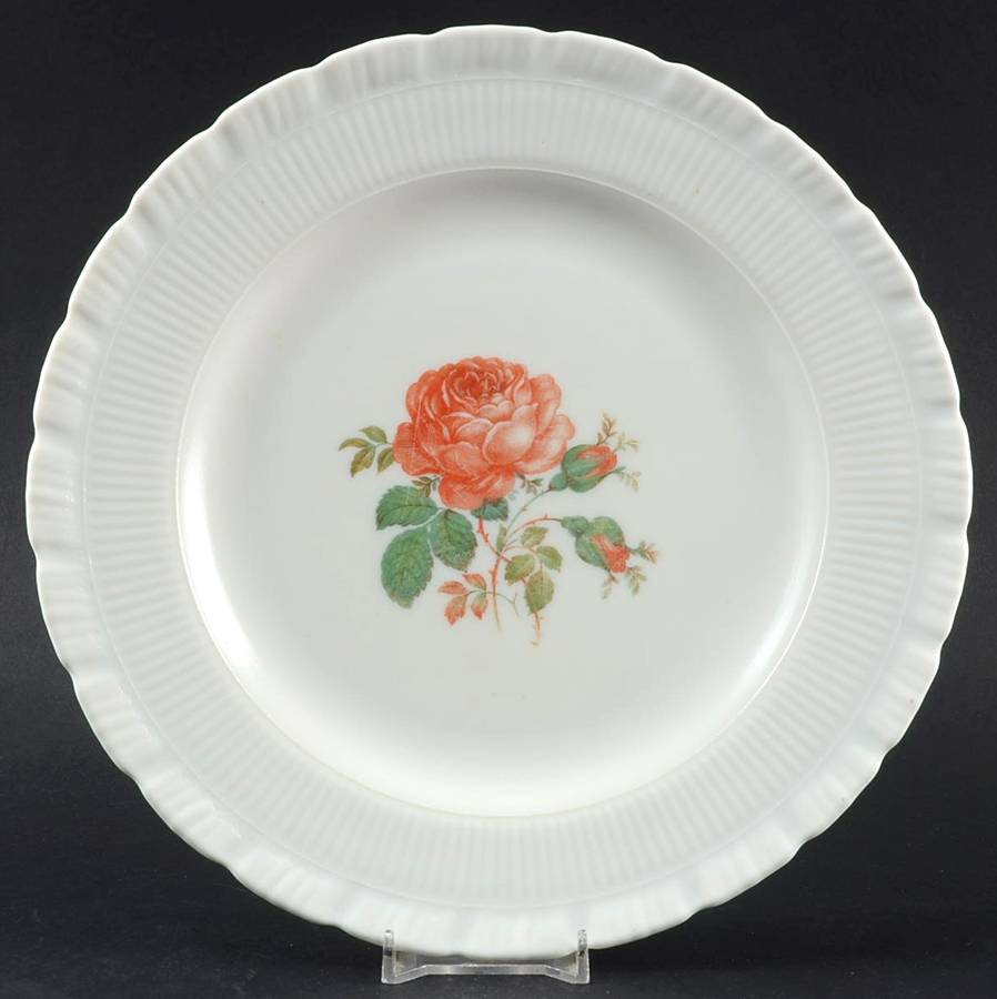 Cremax Oxford Rose Dinner Plate by MacBeth-Evans-1