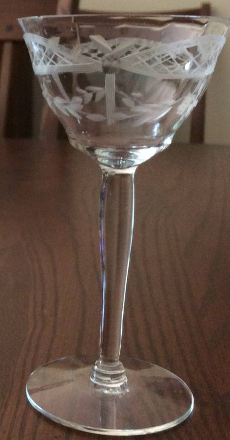 MCB37 Champagne/Tall Sherbet by McBride-1