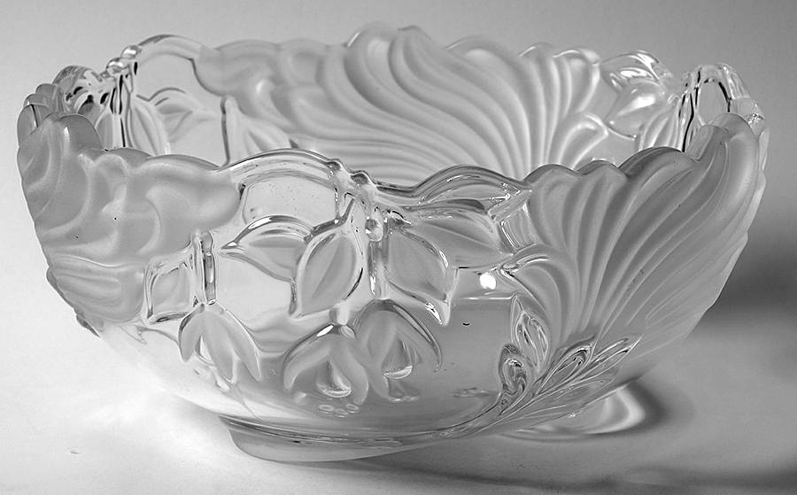 MIC164 9" Round Bowl by Mikasa-1