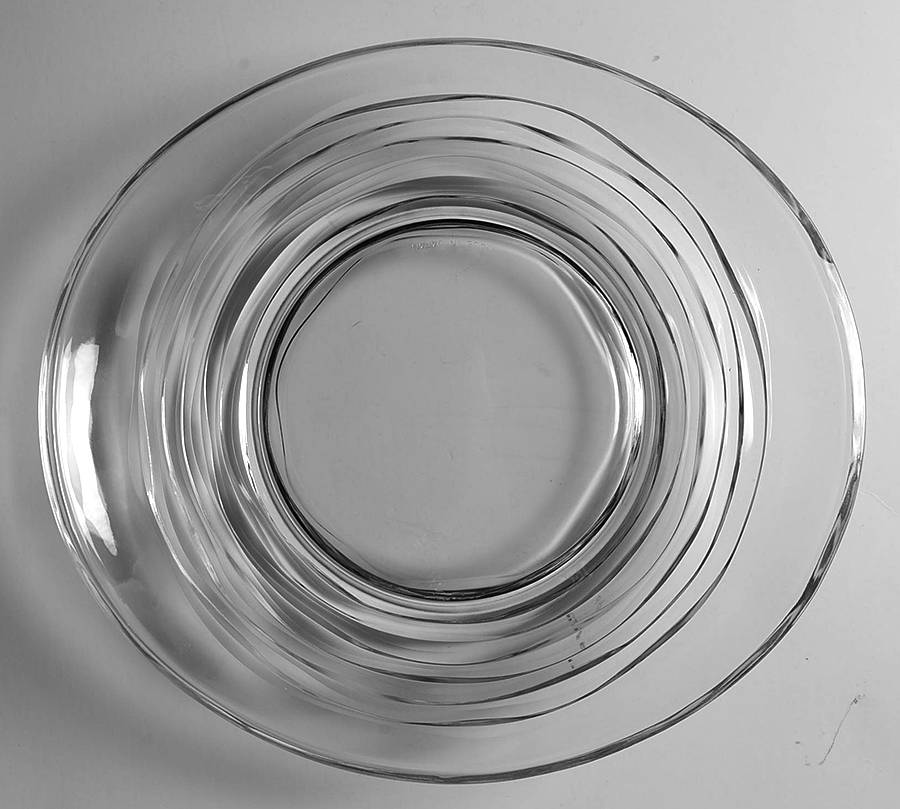 Swirl (Sinclair) 13" Oval Platter by Mikasa-1