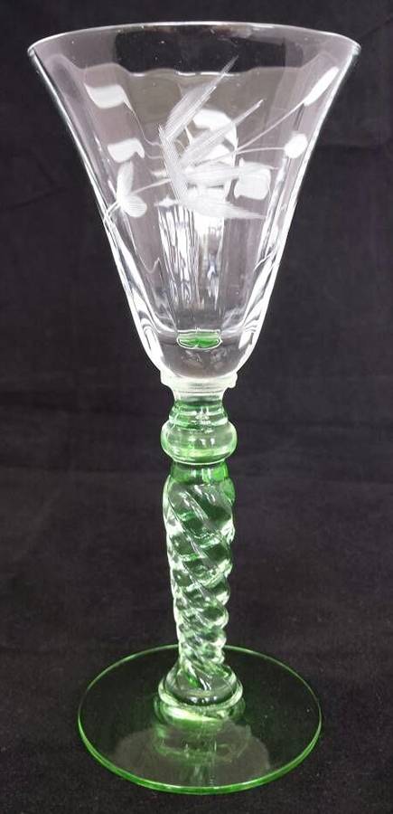 6102-5 Cordial Glass by Monongah-1