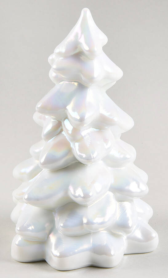 Holiday Animals & Figurines 5" Christmas Tree by Mosser (Ohio)-1
