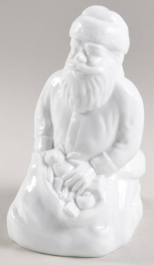 Holiday Animals & Figurines #5279 Santa Kneeling with Bag by Mosser (Ohio)-1