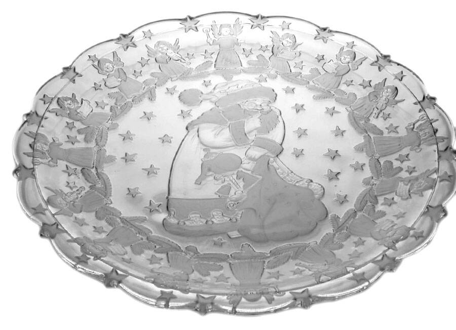 Santa's Choir 15" Round Platter by Mikasa-1