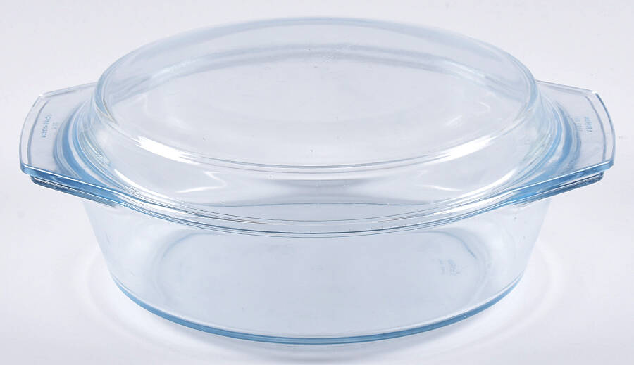 Kitchenware 2 Quart Round Covered Casserole by Marinex-1