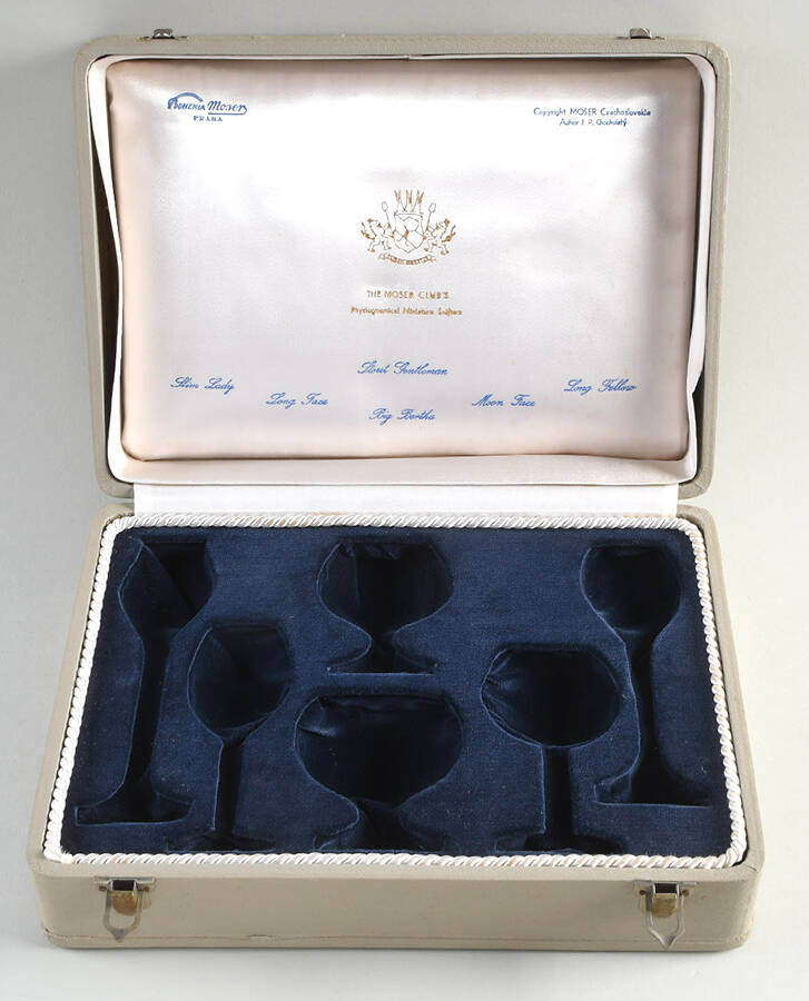 Moser Club's Physiognomical Snifters Case for 6 Piece Miniature Snifter Set by Moser-1