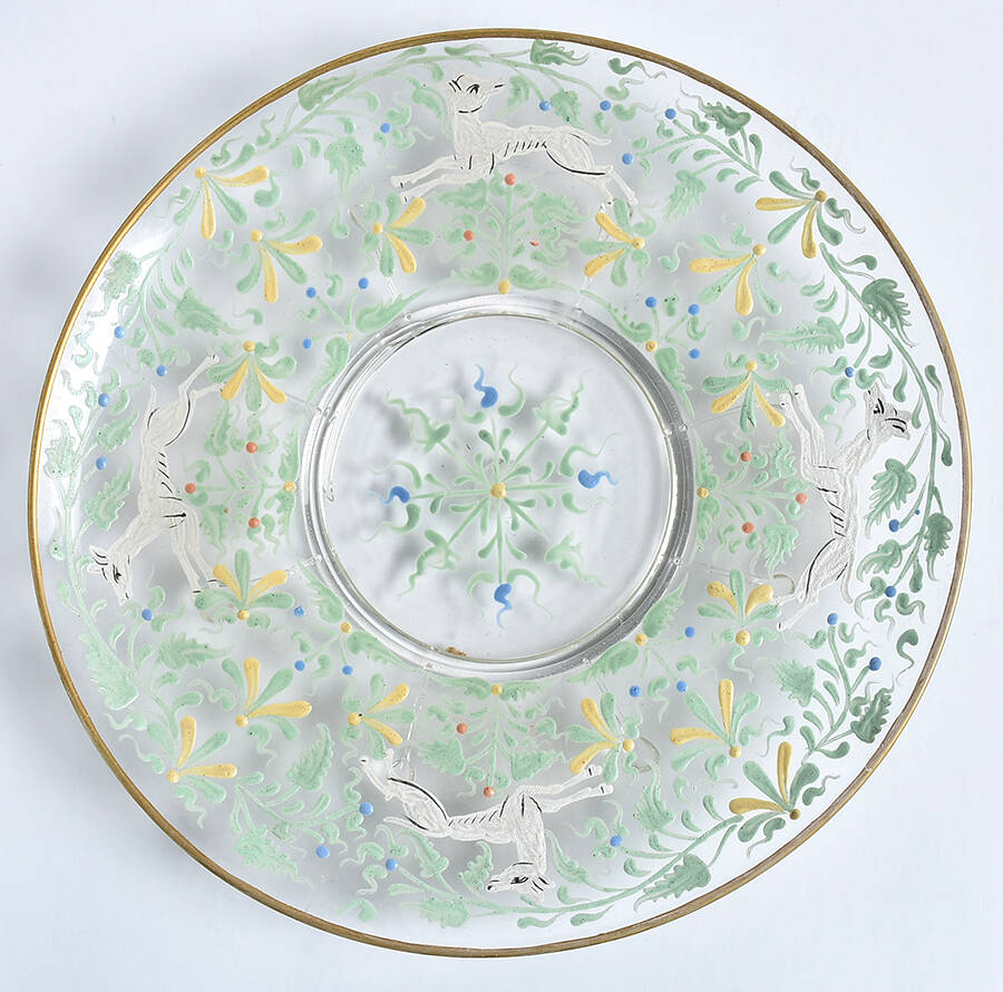 Canine and Foliate-Green Underplate for Finger Bowl by Moser-1