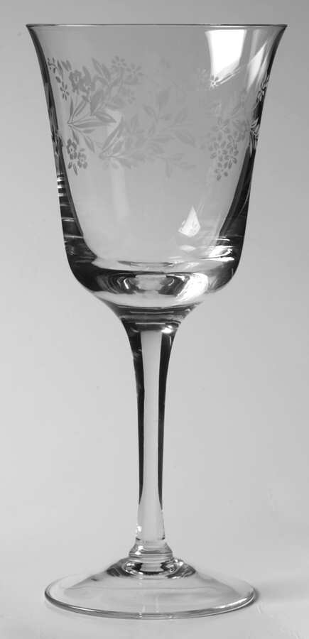 Carolyn Wine Glass by Noritake-1