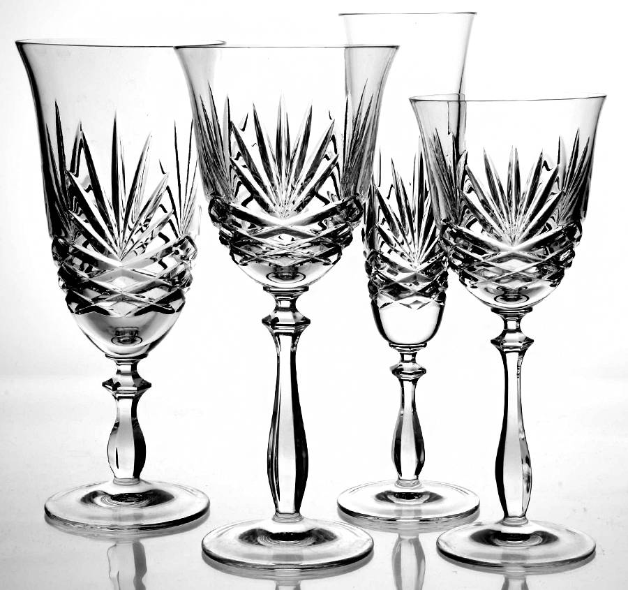 Hampton Hall 4 Piece Place Setting by Noritake-1