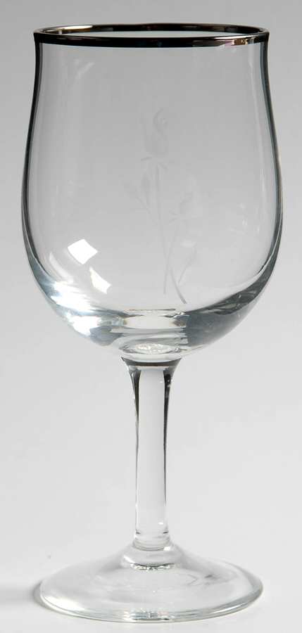 Pasadena Wine Glass by Noritake-1