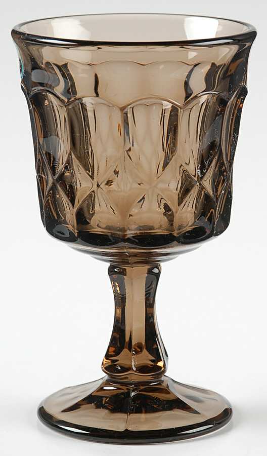 Perspective-Brown Wine Glass by Noritake-1