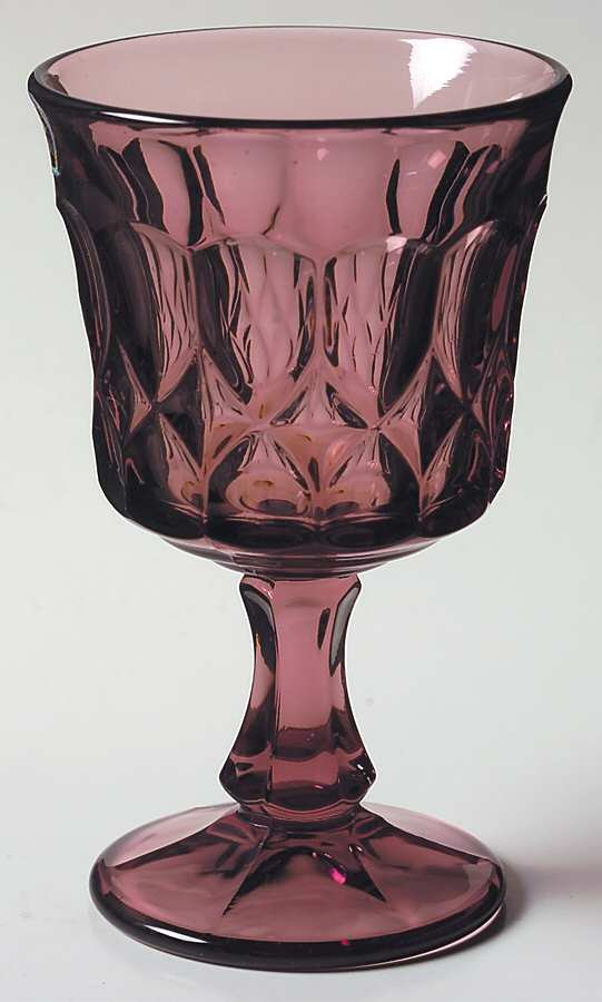 Perspective-Plum Wine Glass by Noritake-1