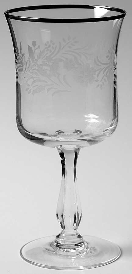 Rainier Wine Glass by Noritake-1