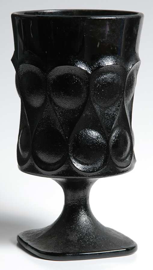 Spotlight-Ebony Iced Tea by Noritake-1