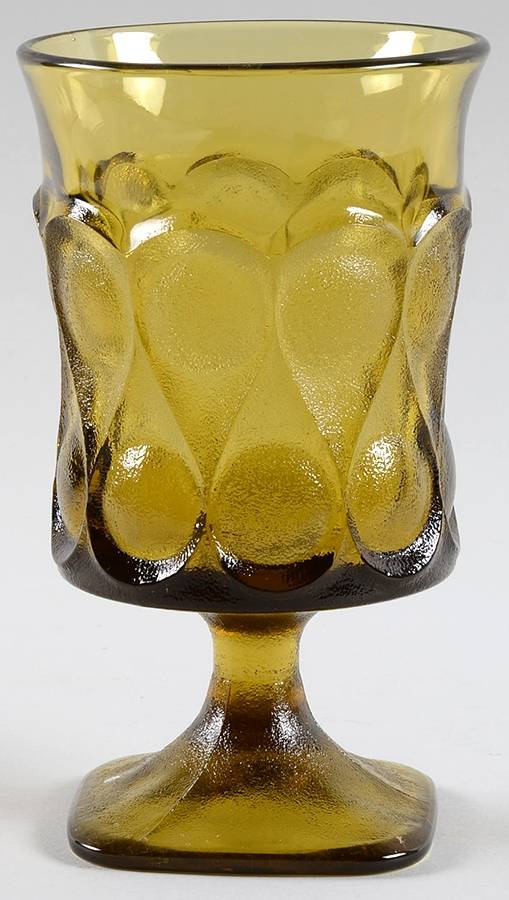 Spotlight-Olive Green Iced Tea by Noritake-1