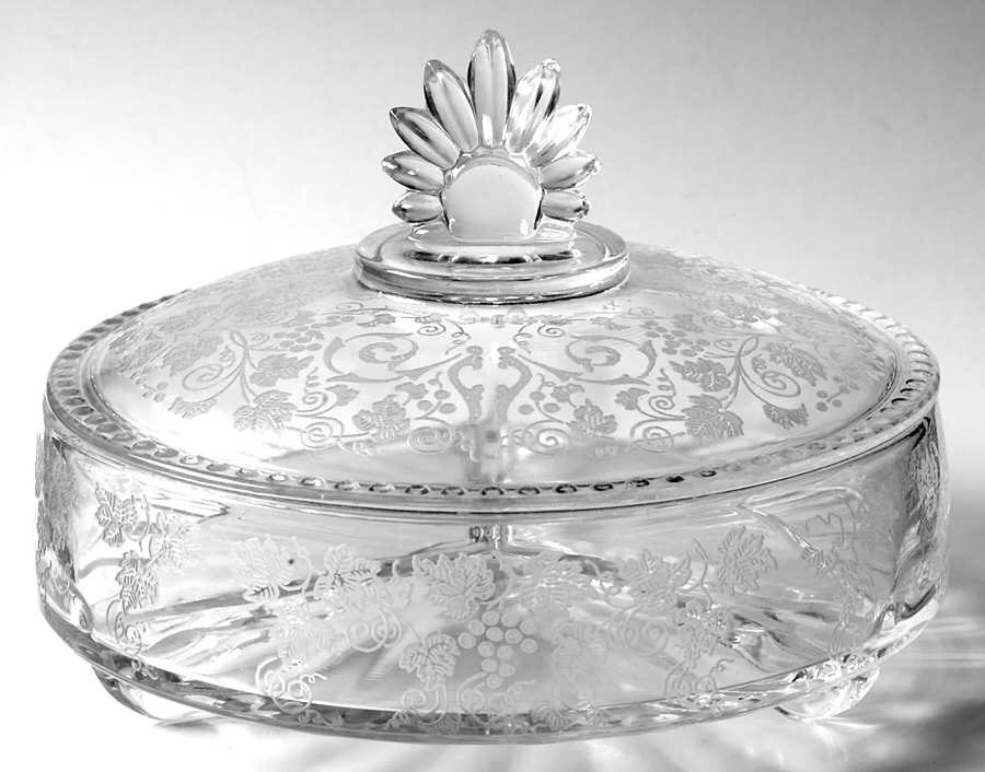 Florentine Candy Box & Lid by New Martinsville-1