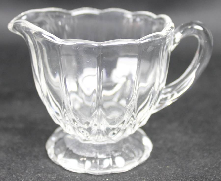 Janice-Clear Individual Creamer by New Martinsville-1