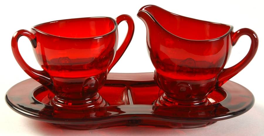 Moondrops-Ruby Mini Creamer, Sugar and Tray Set by New Martinsville-1