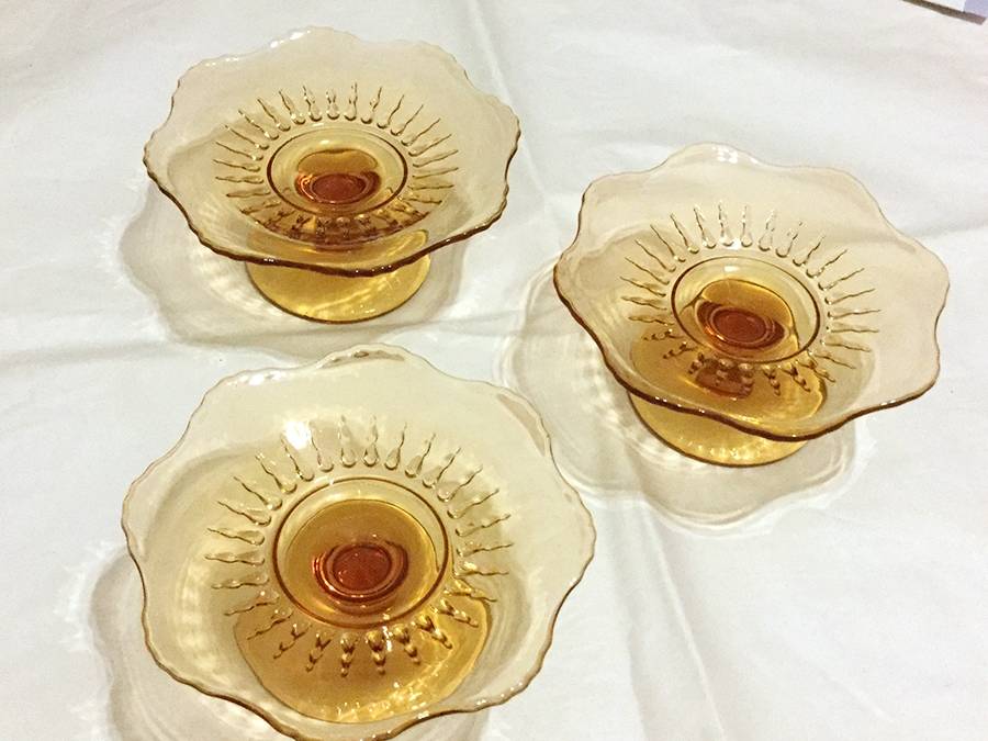 Radiance Amber Cheese Stand by New Martinsville-1