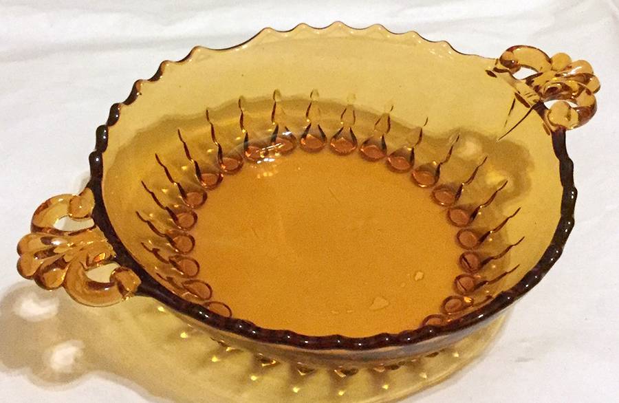 Radiance Amber Handled Bon Bon by New Martinsville-1