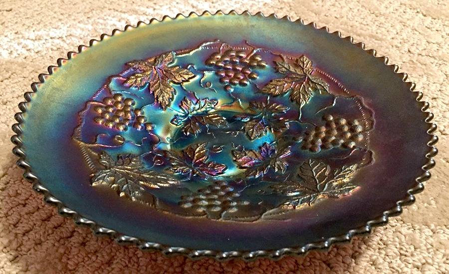 Grape and Cable Amethyst 9" Decorative Plate by Northwood-1
